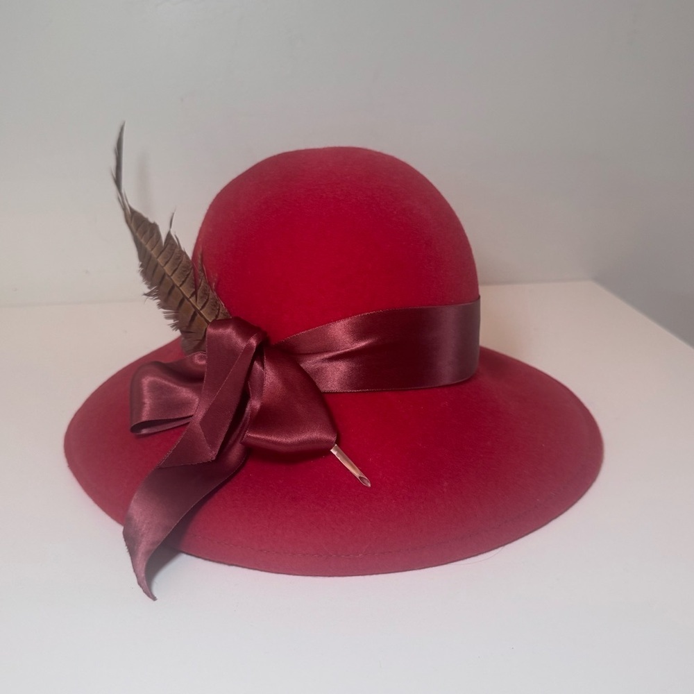 Vintage 1960’s Frank Olive Red Wool Feather Hat